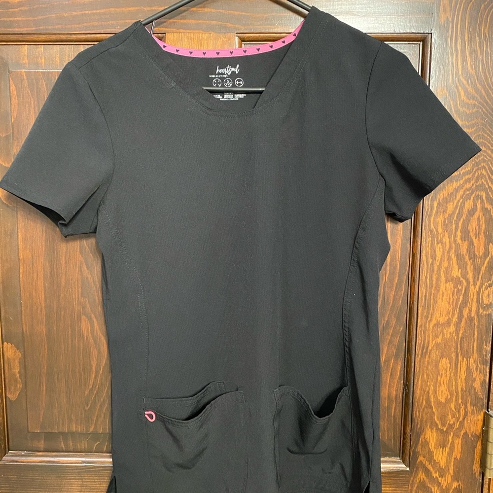 Heart soul scrub top